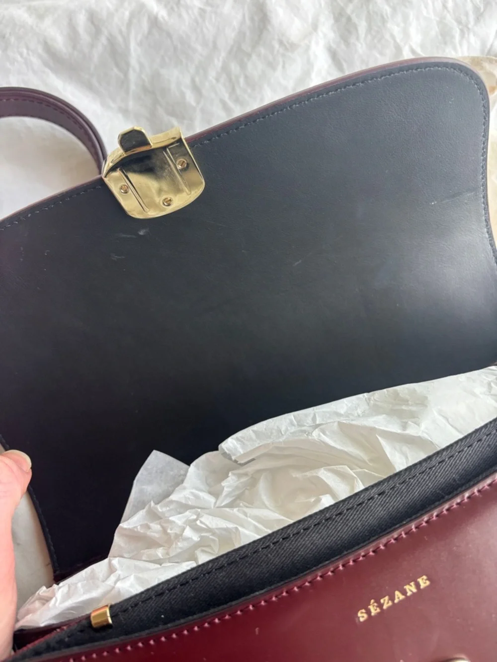 SOLD Like New Sézane Milo Classic Bag in Glossy Burgundy - Picture 11 of 14